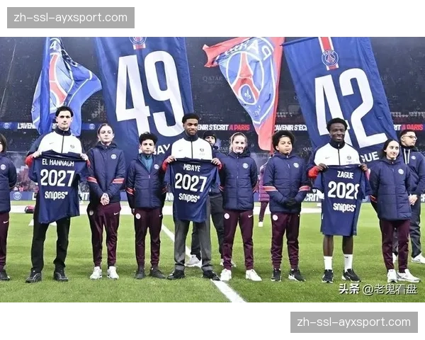 多家媒体确认，巴黎圣日耳曼已与现任体育总监续约三年