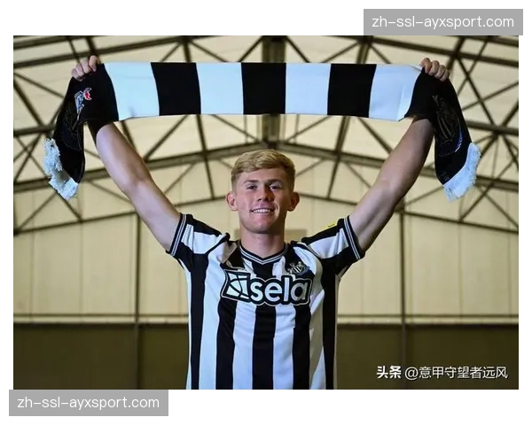 官方：多特蒙德签下18岁荷兰新星中场，转会费4500万欧元